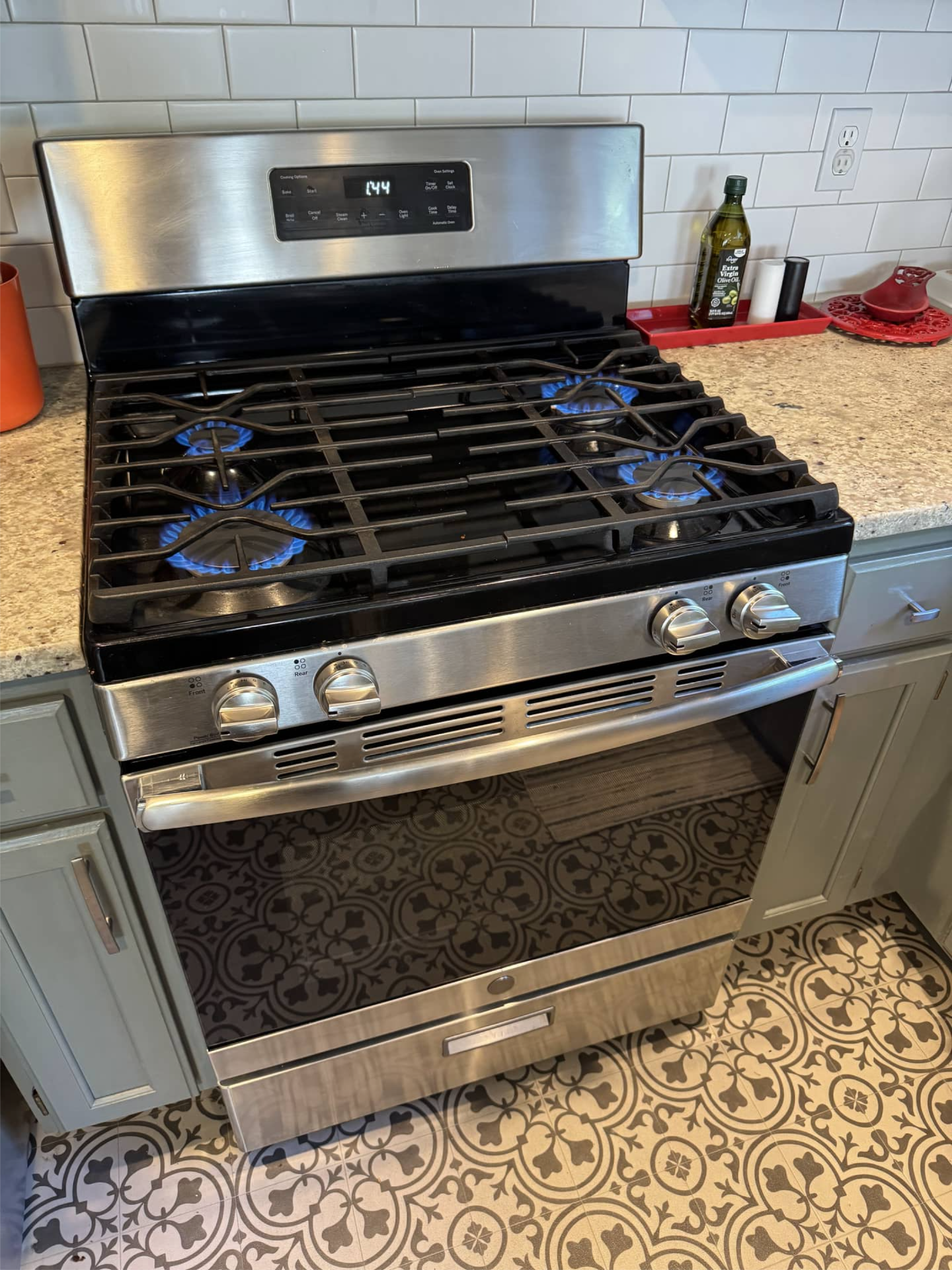 GE gas oven after gas valve replacement for faulty burner in Portland, OR 97206